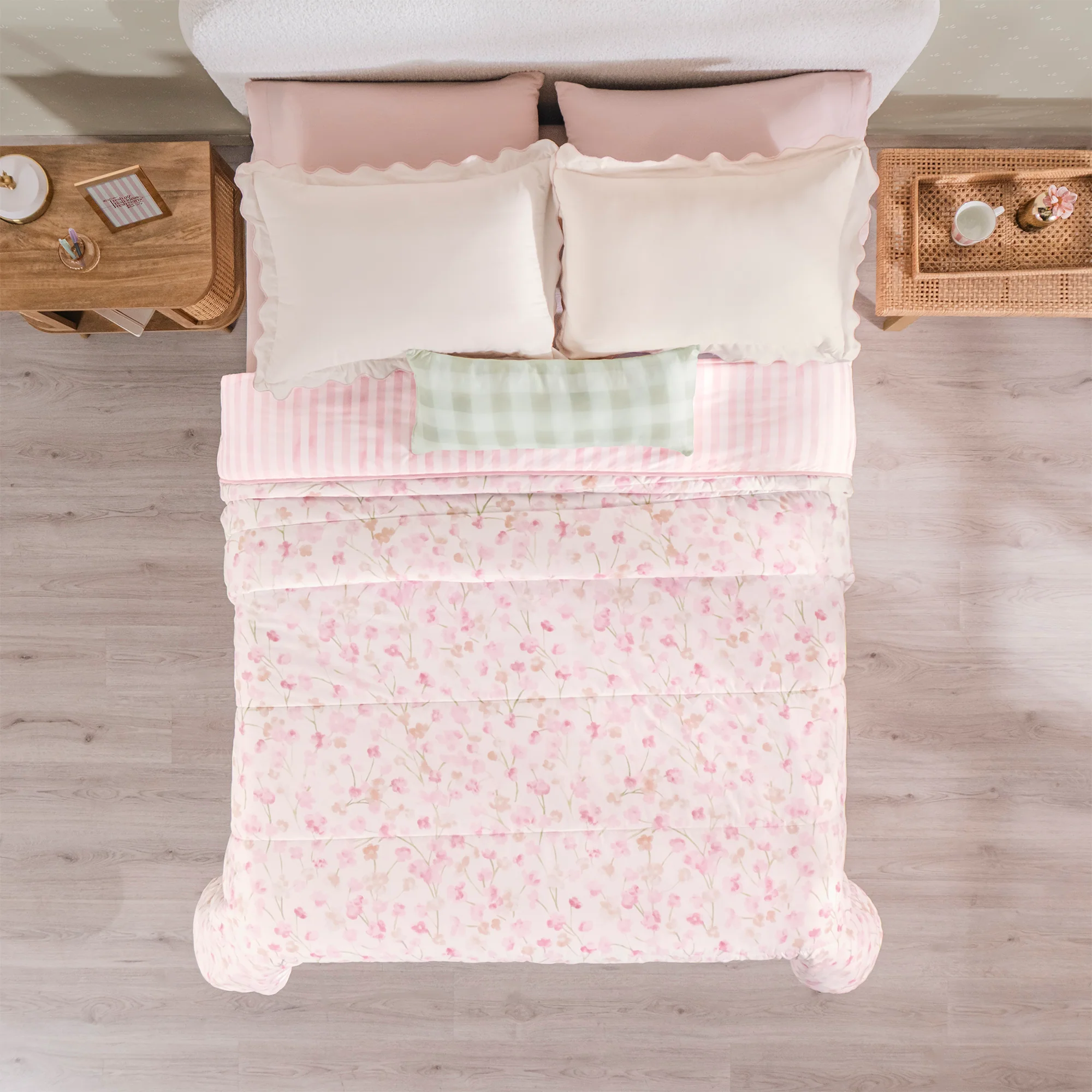 Cottage Comforter Set
