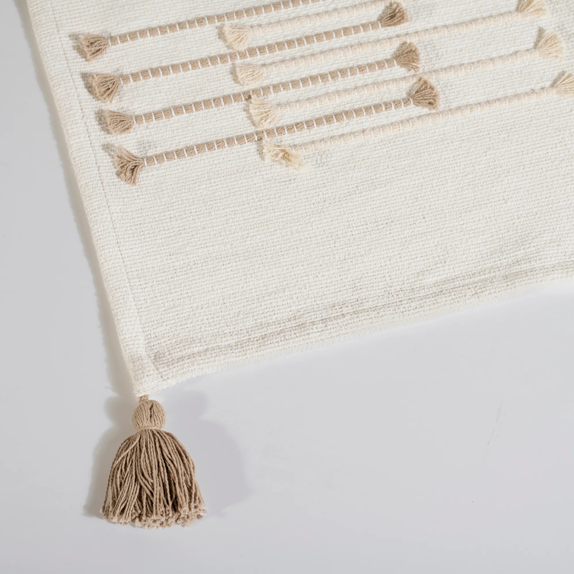 Mumbai Ivory Table Runner